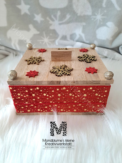 Handgemachte Weihnachts-Geschenkbox aus Holz mit Füllung | Unikat
