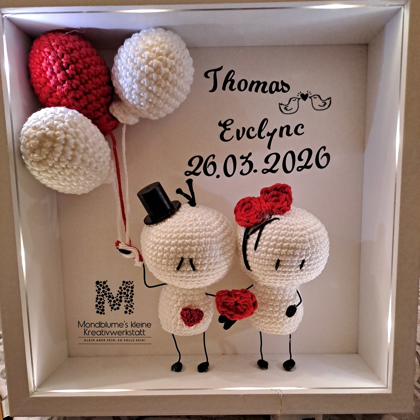 Personalisierter 3D Bilderrahmen mit Bigli Miglis – Hochzeitsgeschenk mit Herz | Lieferzeit 2-3 Wochen