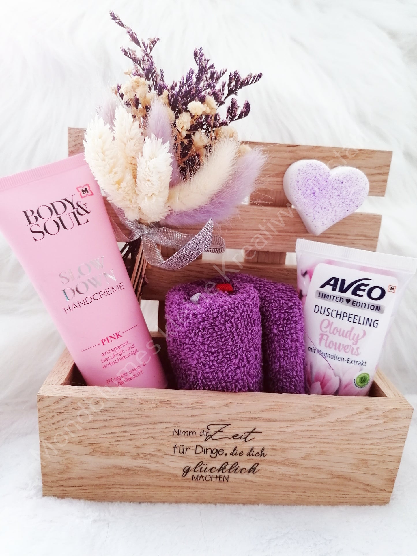 Wellness Geschenkbox aus Holz "Nimm dir Zeit" | Handgemacht