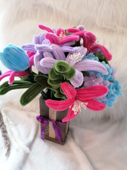 Blumenstrauß/ Pfeifenputzer (Ohne Vase)