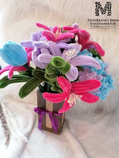 Blumenstrauß/ Pfeifenputzer (Ohne Vase)