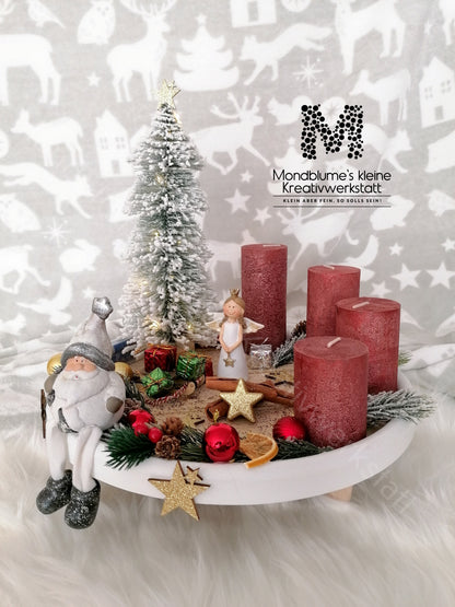 Adventteller mit Kerzen und LED Tannenbaum