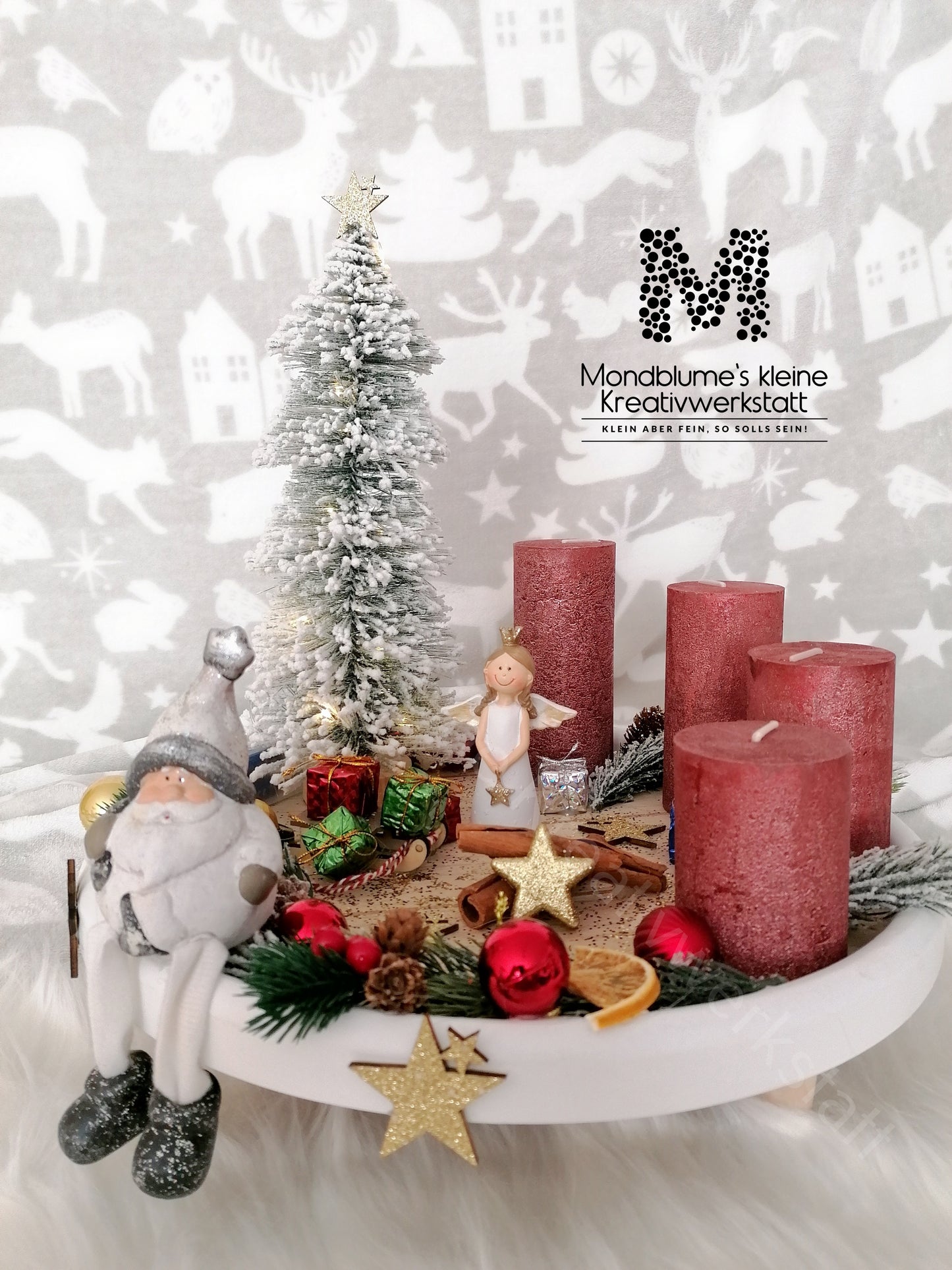 Adventteller mit Kerzen und LED Tannenbaum